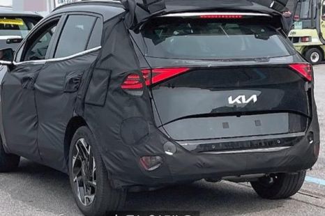 2022 Kia Sportage spied undisguised