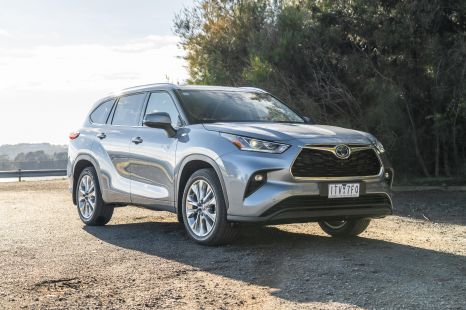 2021 Toyota Kluger Grande Hybrid review