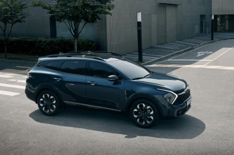 2022 Kia Sportage Hybrid on Australian radar