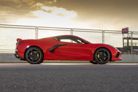 2022 Chevrolet Corvette orders open, Carbon Edition priced