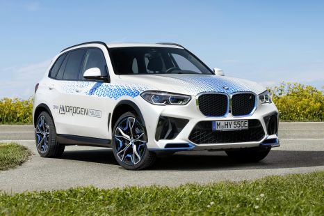 BMW 'pushing forward' on hydrogen fuel-cells, starting with X5