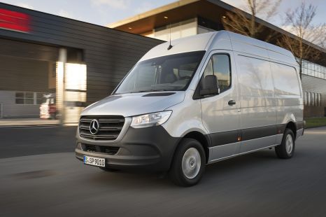 Mercedes-Benz Sprinter recalled