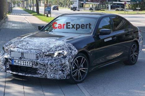 2022 BMW 3 Series facelift spied