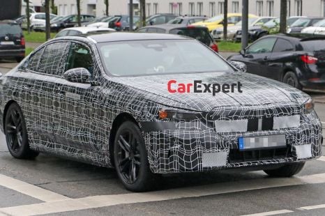 2024 BMW 5 Series spied again