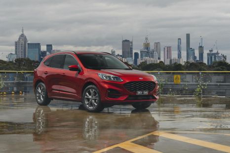 2022 Ford Escape: Front-drive models lose independent rear suspension