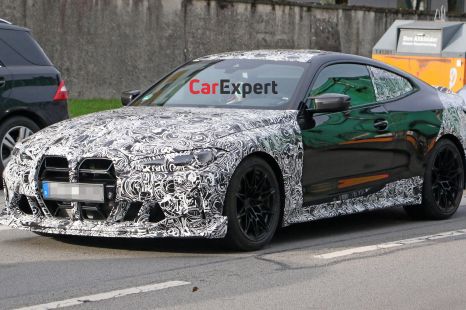 2022 BMW M4 CSL spied again
