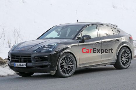 2022 Porsche Cayenne Coupe facelift spied