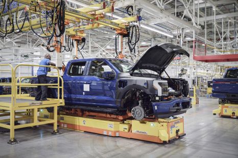 Ford forced to halve F-150 Lightning electric ute production for 2024 - report