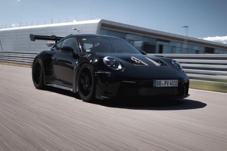 Porsche 911 GT3 RS: Power output, wild wing teased