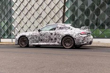 2023 BMW M2 teased again as October reveal nears