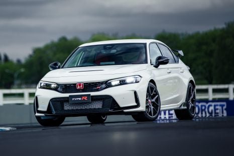 2023 Honda Civic Type R priced from $72,600 drive-away