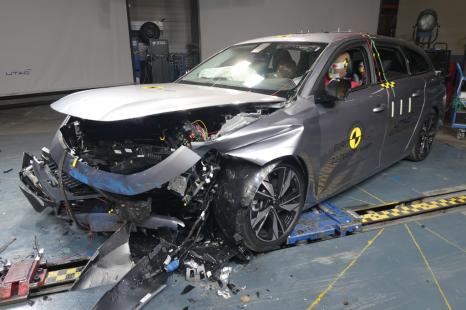 Peugeot 308 earns four-star ANCAP safety rating