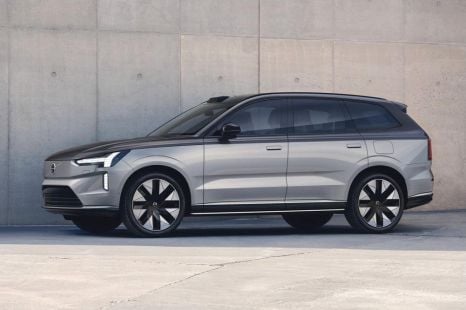 Volvo EX90 Excellence: Four-seat luxury electric SUV revealed