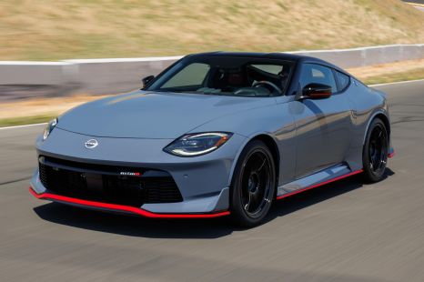 Hotter Nissan Z Nismo revealed, coming to Australia