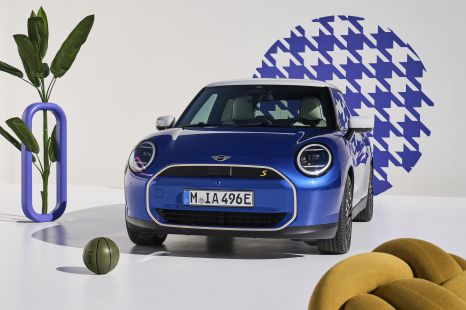 The new Mini Cooper electric car is now rolling down Chinese production lines