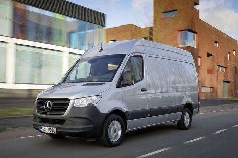 Mercedes-Benz Sprinter recalled