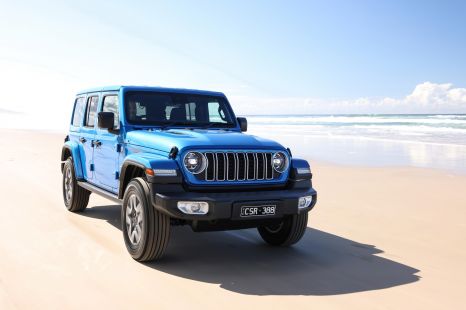 Jeep cuts production as SUVs pile up at US dealers - report