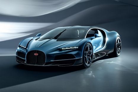 The Bugatti Tourbillon is a wild 1300kW V16 hybrid hypercar