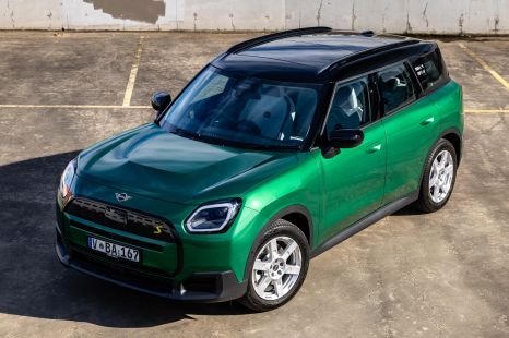 Mini Countryman and Cooper recalled