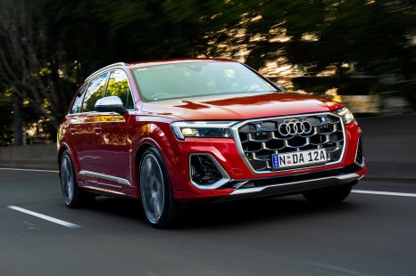 2025 Audi SQ7 TFSI review