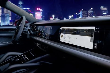 You can now watch YouTube on more Porsche touchscreens