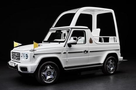 The new Popemobile is an electric Mercedes G-Wagen