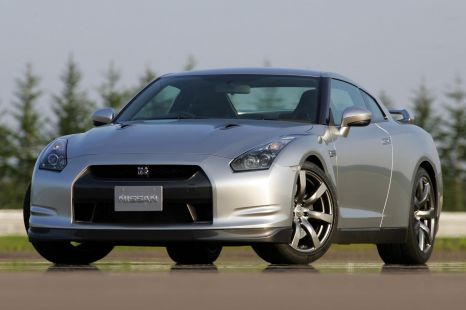 How the Nissan GT-R was developed by Isuzu truck engineers