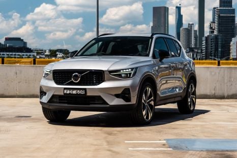 2025 Volvo XC40 review