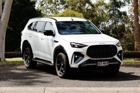 2025 Isuzu MU-X X-Terrain review