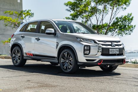 2025 Mitsubishi ASX ES Street review
