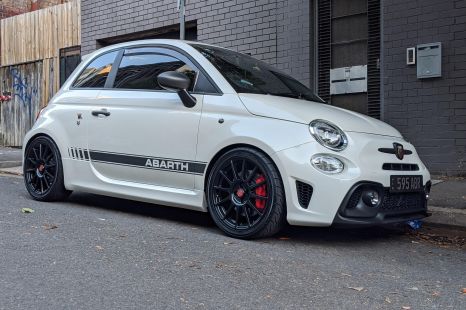 2017 Abarth 595 COMPETIZIONE owner review