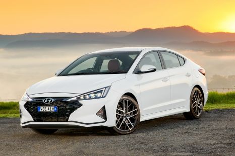 2020 Hyundai Elantra price and specs
