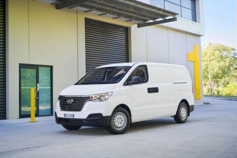 2020 Hyundai iLoad price and specs