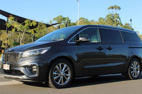 2020 Kia Carnival Platinum V6 review