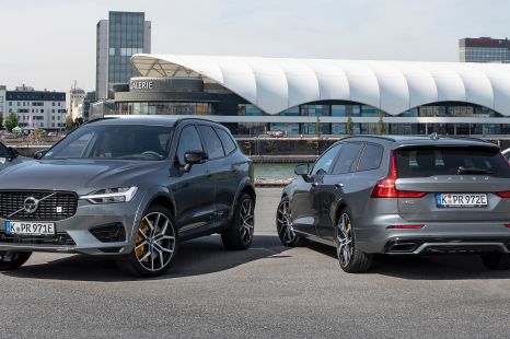 Global car sales plummet in Q1 2020