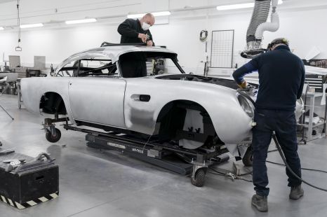 Aston Martin starts DB5 Goldfinger Continuation production