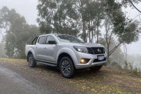 2020 Nissan Navara ST review