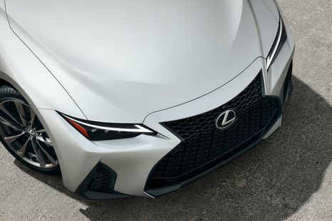 2021 Lexus IS officially revealed