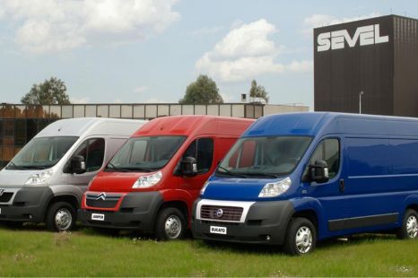 Regulators raise antitrust concerns about FCA-PSA merger - report