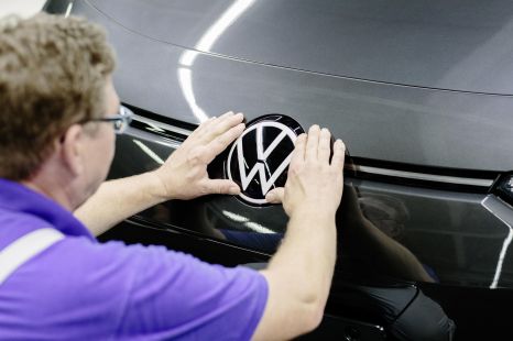 Automakers continue to grapple with Russian invasion-related shortages