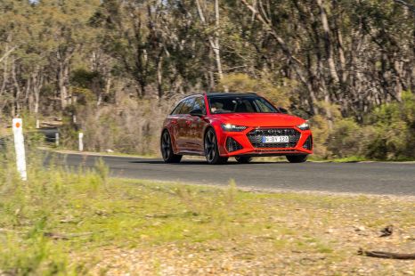 2020 Audi RS6 Avant review