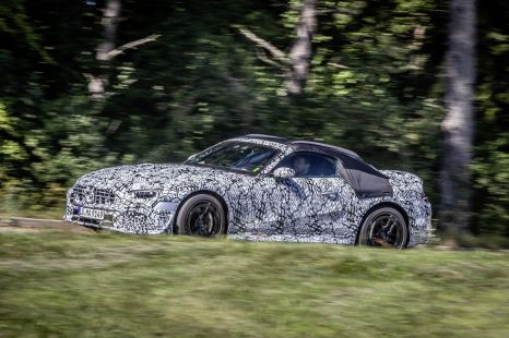 Mercedes-Benz reveals pre-production 2021 SL Roadster