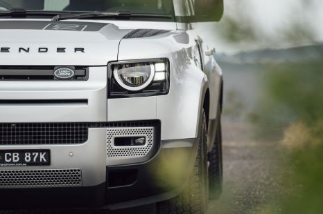 2021 Land Rover Defender 110 price and specs
