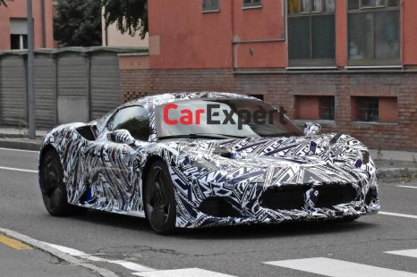 Maserati MC20 spied almost completely undisguised