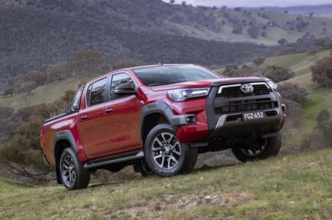 Toyota agrees to $750 million HiLux, Prado DPF class action settlement