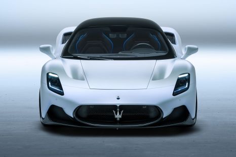 2023 Maserati MC20 and MC20 Cielo price and specs