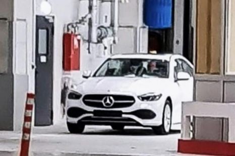 Next-generation Mercedes-Benz C-Class leaked