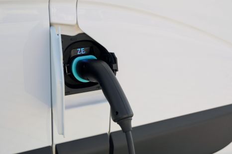 Electric car sales start strong in 2021