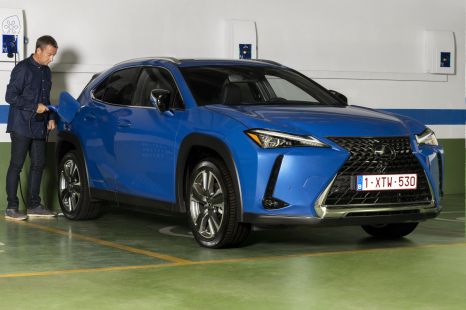 2021 Lexus UX300e review