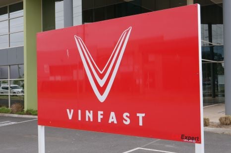 VinFast officially puts Lang Lang proving ground up for sale